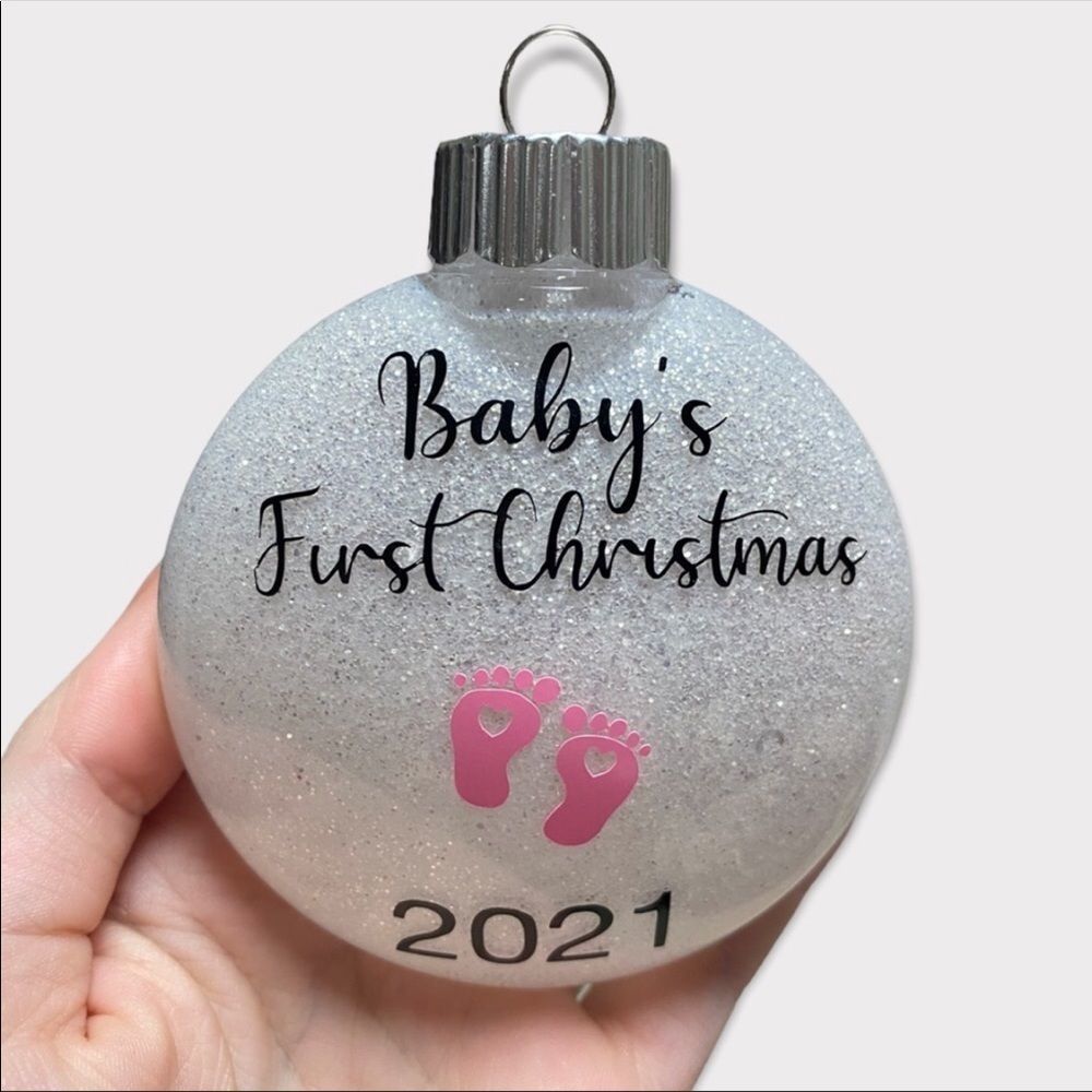 🆕 Baby’s First Christmas Ornament (girl)